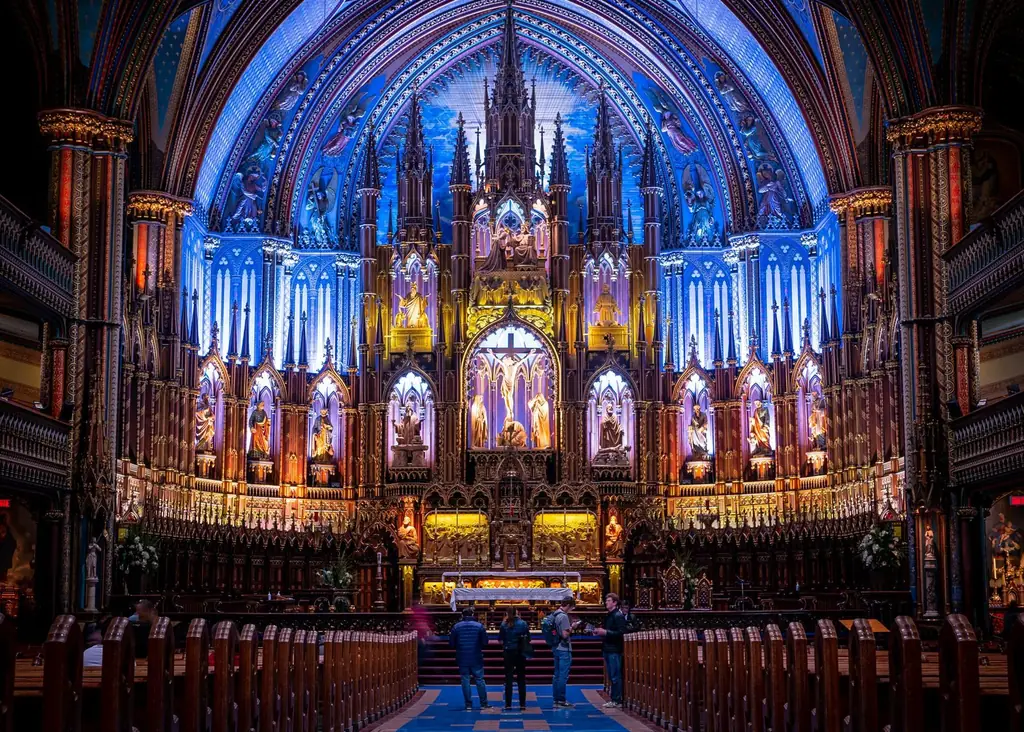 Stunning gothic interior of Notre-Dame Basilica in Montreal
