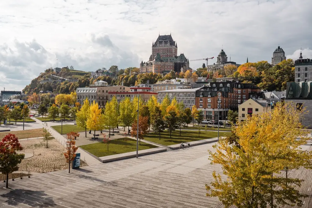 Autumn view of Château Frontenac and surrounding landscape in Old Québec, Canada